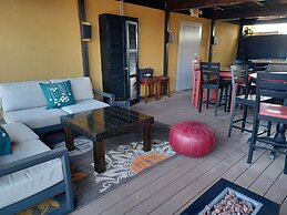 Natchez Manor Bed & Breakfast