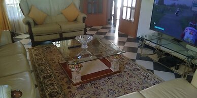 Chalet Villa con Piscina