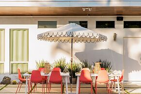 3 Private Rooms At The Wesley Hotel Perfect for Group Stays