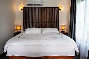 The Bohemian  Lagarto