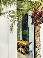 The Bohemian  Lagarto