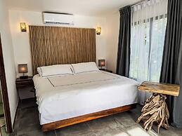 The Bohemian  Lagarto