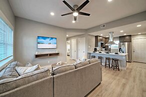 3 Condos in Beachfront Complex w Pool Sleeps 22 Island Retreat 3-unit 