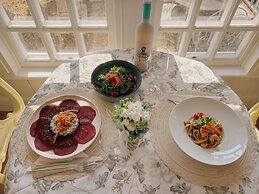 Hotel La Belle Provence