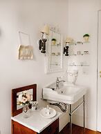 Hotel La Belle Provence