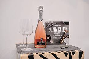 Vatican - Jubilee, Domus St Peter Wi-fi A-C