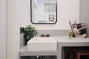 Vatican - Jubilee, Domus St Peter Wi-fi A-C