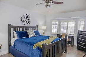 Farmington Gem 6BR Private Fenced Yard Sleeps 15