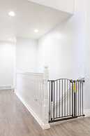 Farmington Gem 6BR Private Fenced Yard Sleeps 15