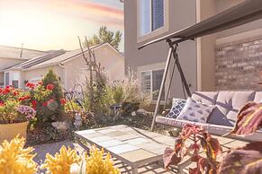 Farmington Gem 6BR Private Fenced Yard Sleeps 15