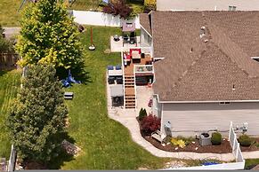 Farmington Gem 6BR Private Fenced Yard Sleeps 15