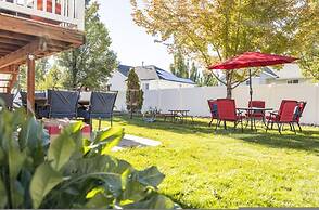 Farmington Gem 6BR Private Fenced Yard Sleeps 15