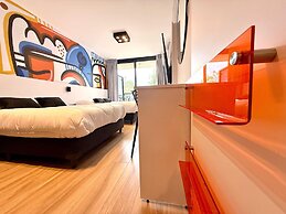 CloudBA Godoy Cruz Soho Apartments