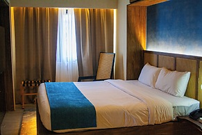 ELIJAH HOTEL