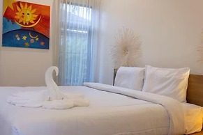 Tim buktu 4BR Jacuzzi WalkVillaMarket170