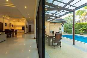 Tim buktu 4BR Jacuzzi WalkVillaMarket170