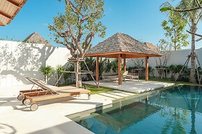 Famous Anchan Flora 4 BR V165