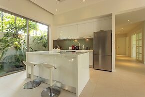 Famous 5 Trichada Resort  4-Bedroom V164