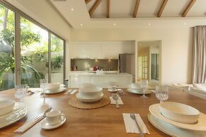 Famous 5 Trichada Resort  4-Bedroom V164