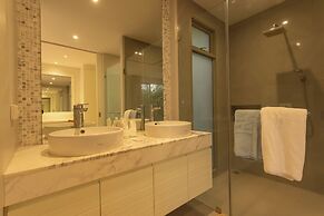 Famous 5 Trichada Resort  4-Bedroom V164