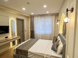 KARAKOY TOPHANE MANSION