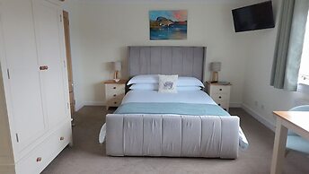 Innisfree Guest House