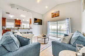 8 Mi to Disney Parks: Poolside Paradise!