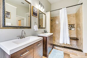 8 Mi to Disney Parks: Poolside Paradise!