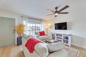 Patio Seating & Fire Pit: Family Home in Chandler!