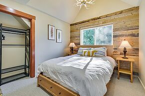 Deck, Hot Tub & Fire Pit: Mtn-view Packwood Cabin