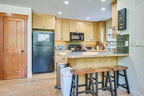 Deck, Hot Tub & Fire Pit: Mtn-view Packwood Cabin