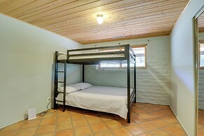 4 Mi to Lake Wohlford: Cabin in Escondido