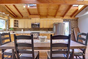 4 Mi to Lake Wohlford: Cabin in Escondido