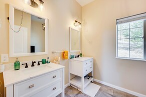 3 Mi to Casinos: Cabin w/ Stables in Black Hawk!