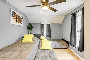 1 Mi to Bradley Beach: Family-friendly Home!