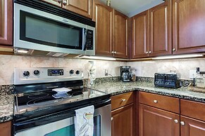 Mardi Gras Boho Chic Condo on the Gulf!