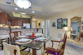 Mardi Gras Boho Chic Condo on the Gulf!