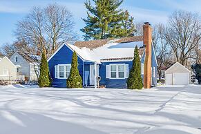 3 Mi to Hospitals: Inviting Rockford Home w/ Yard!