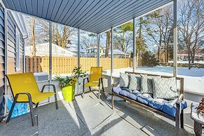 3 Mi to Hospitals: Inviting Rockford Home w/ Yard!