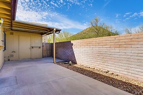 4 Mi to Downtown Tucson: Peaceful Townhome!
