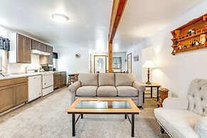 2 Ponds & Trail Access: Peaceful Cabin in Calumet!