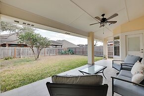 Fenced Yard: Home Near Hospitals in Edinburg!