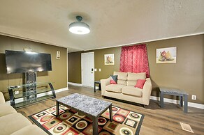 8 Mi to Dtwn Greenville: Bethel Home w/ Yard