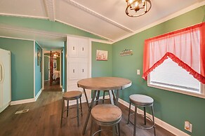 8 Mi to Dtwn Greenville: Pet-friendly Family Home!