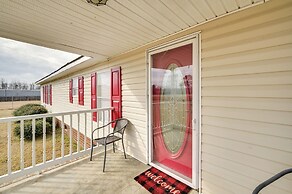 8 Mi to Dtwn Greenville: Pet-friendly Family Home!
