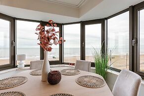 Hydro Palace - Stylish Charming Apartment With s