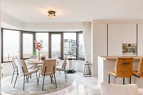 Hydro Palace - Stylish Charming Apartment With s