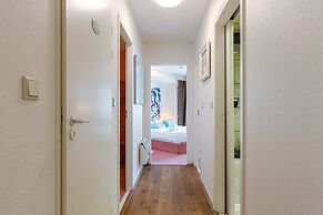 Hydro Palace - Stylish Charming Apartment With s