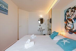 Hydro Palace - Stylish Charming Apartment With s