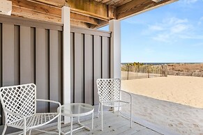 Beach Place 14 2 Bedroom Townhouse